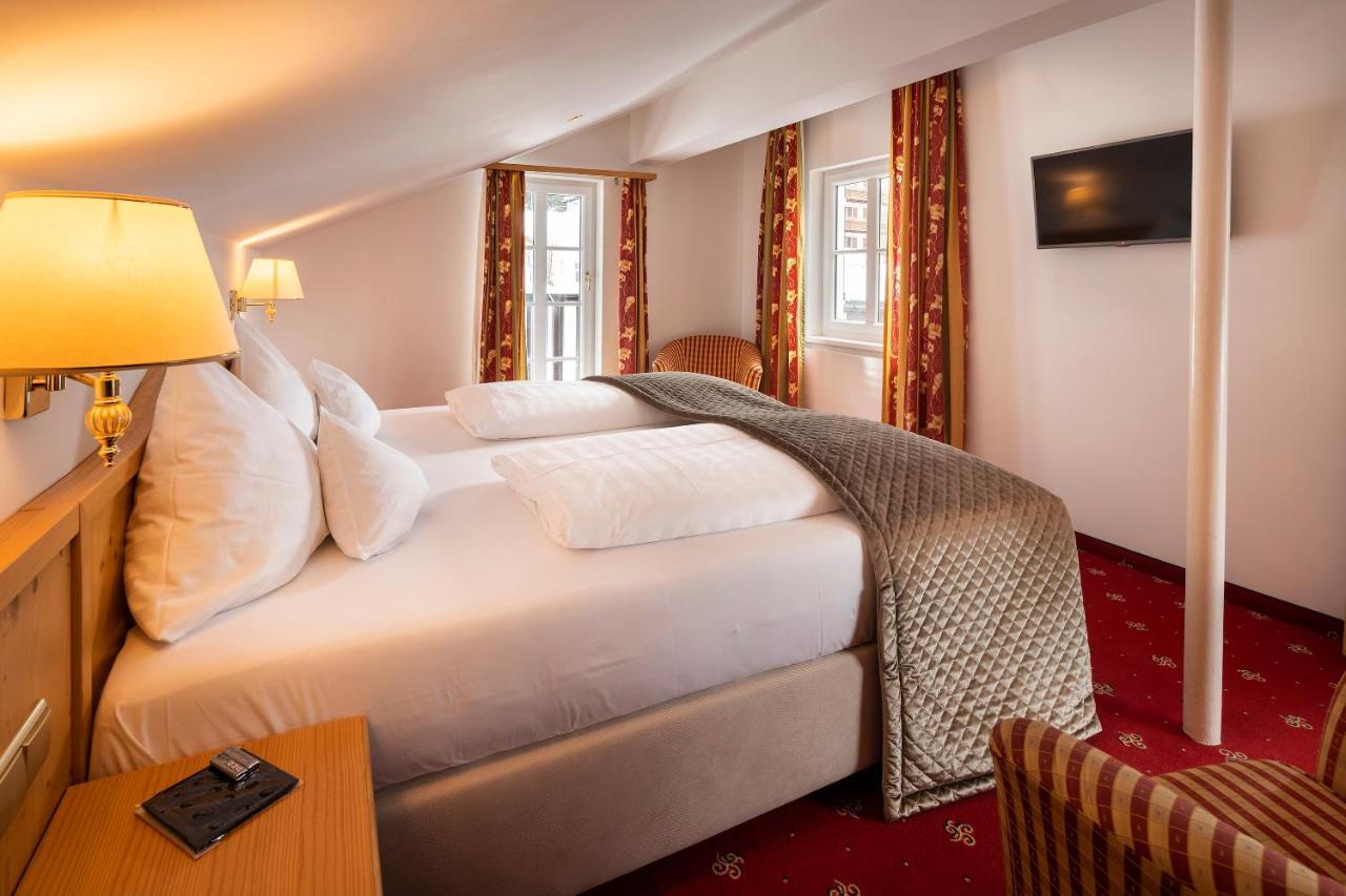 Hotel Tannbergerhof Im Zentrum Von Lech ภายนอก รูปภาพ
