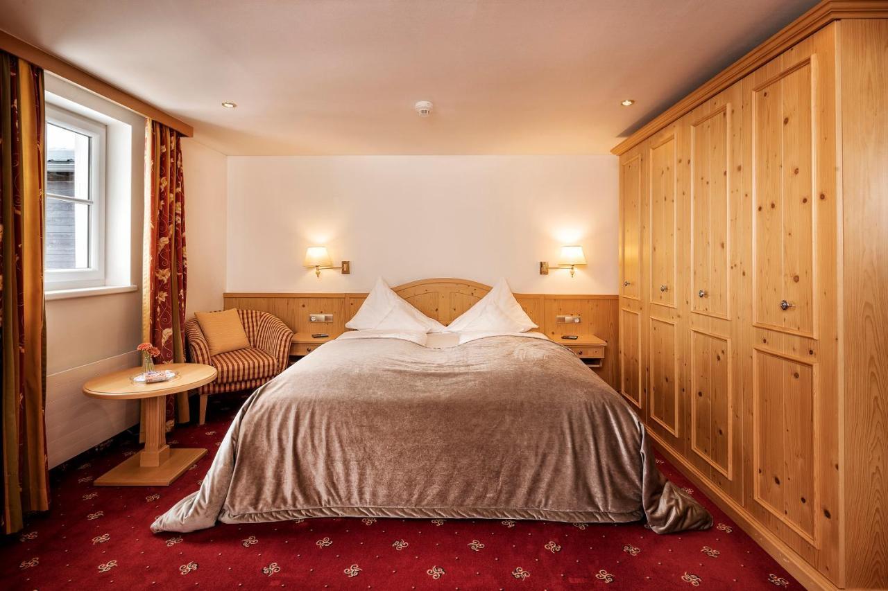 Hotel Tannbergerhof Im Zentrum Von Lech ภายนอก รูปภาพ