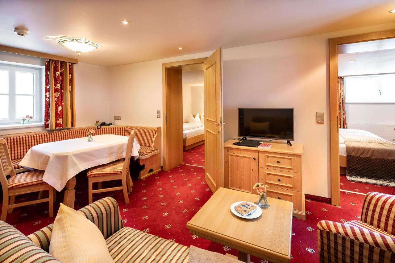 Hotel Tannbergerhof Im Zentrum Von Lech ภายนอก รูปภาพ