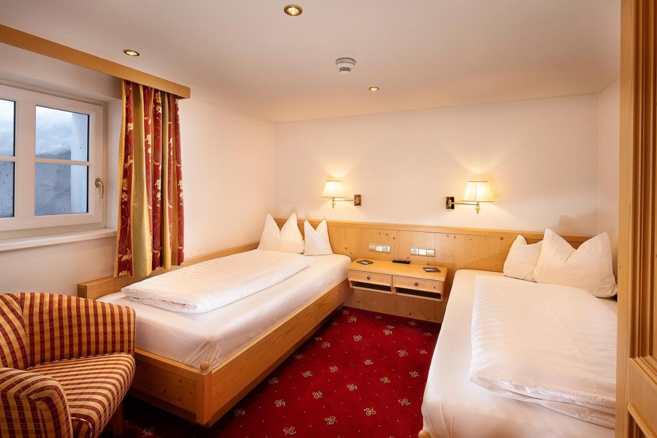 Hotel Tannbergerhof Im Zentrum Von Lech ภายนอก รูปภาพ