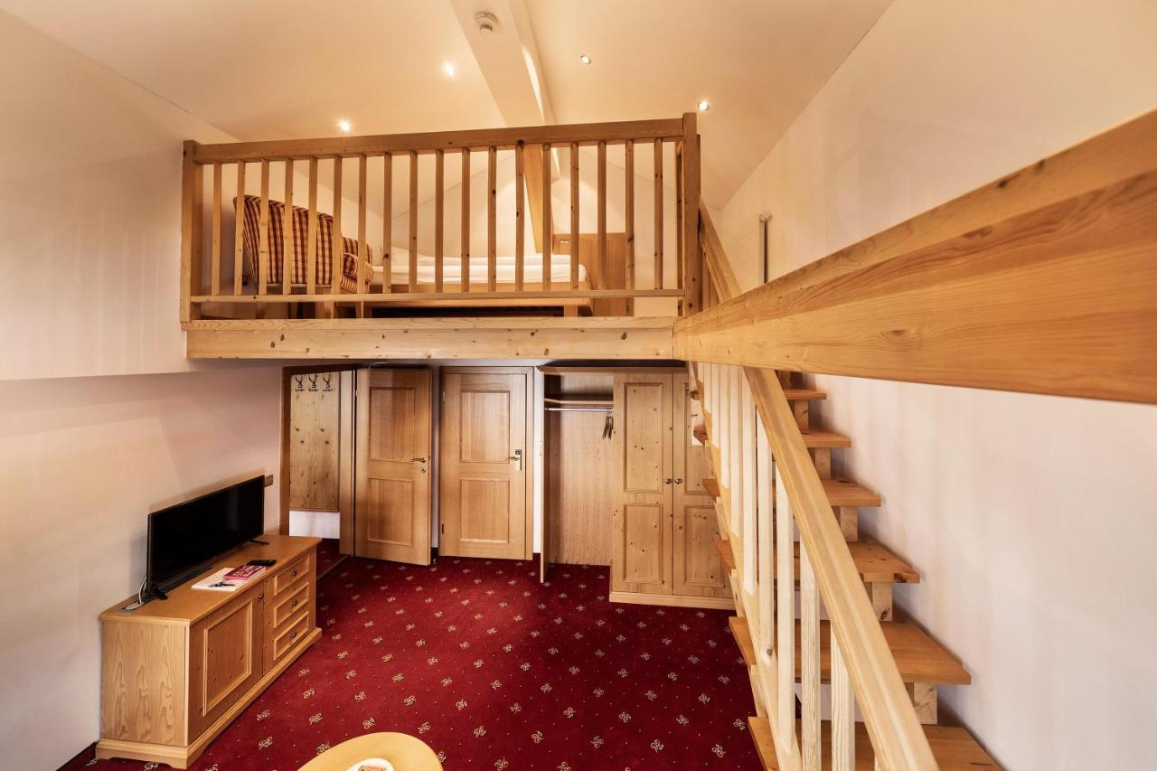 Hotel Tannbergerhof Im Zentrum Von Lech ภายนอก รูปภาพ